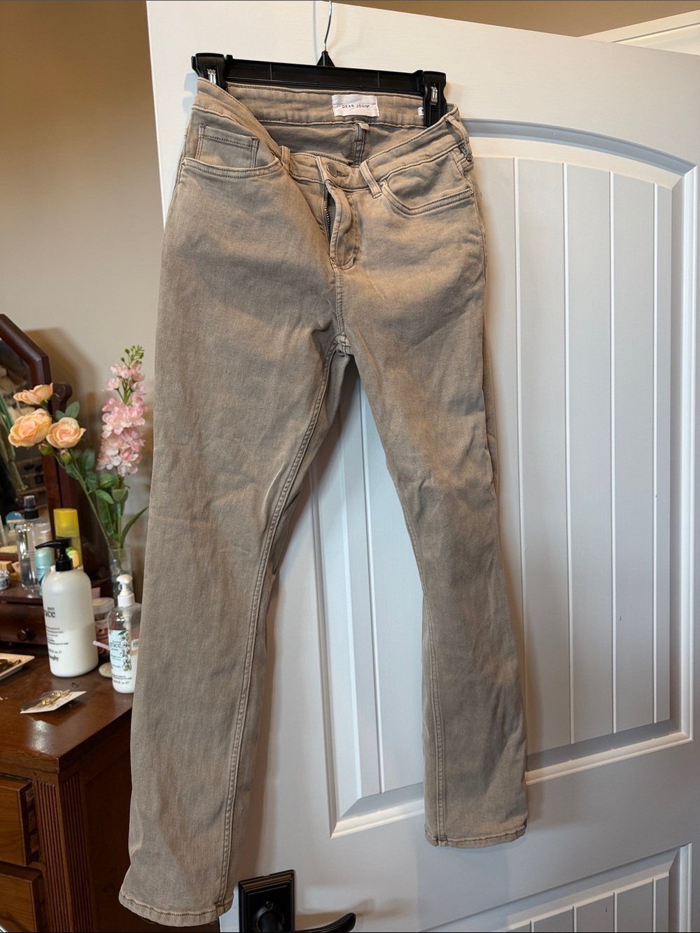 Dear John Skinny Jeans in Taupe-Beige